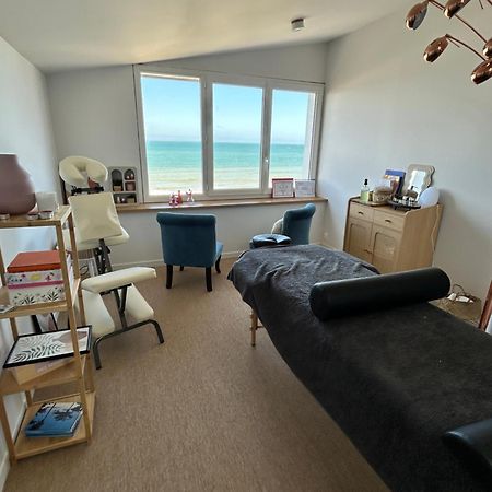 Chambre D'Hotes "Lumiere Du Cap" Vue Mer Барневил Картере Екстериор снимка