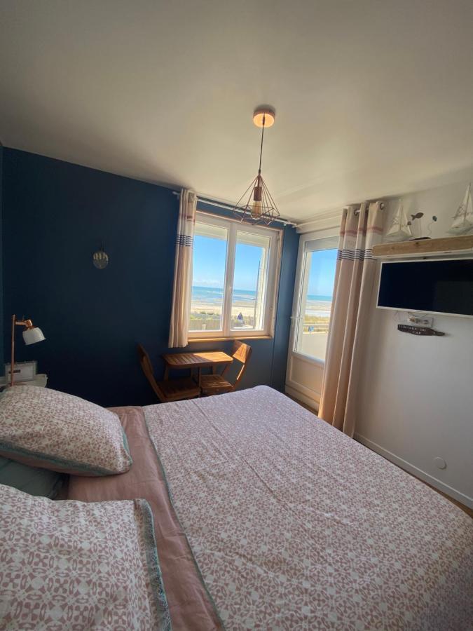 Chambre D'Hotes "Lumiere Du Cap" Vue Mer Барневил Картере Екстериор снимка