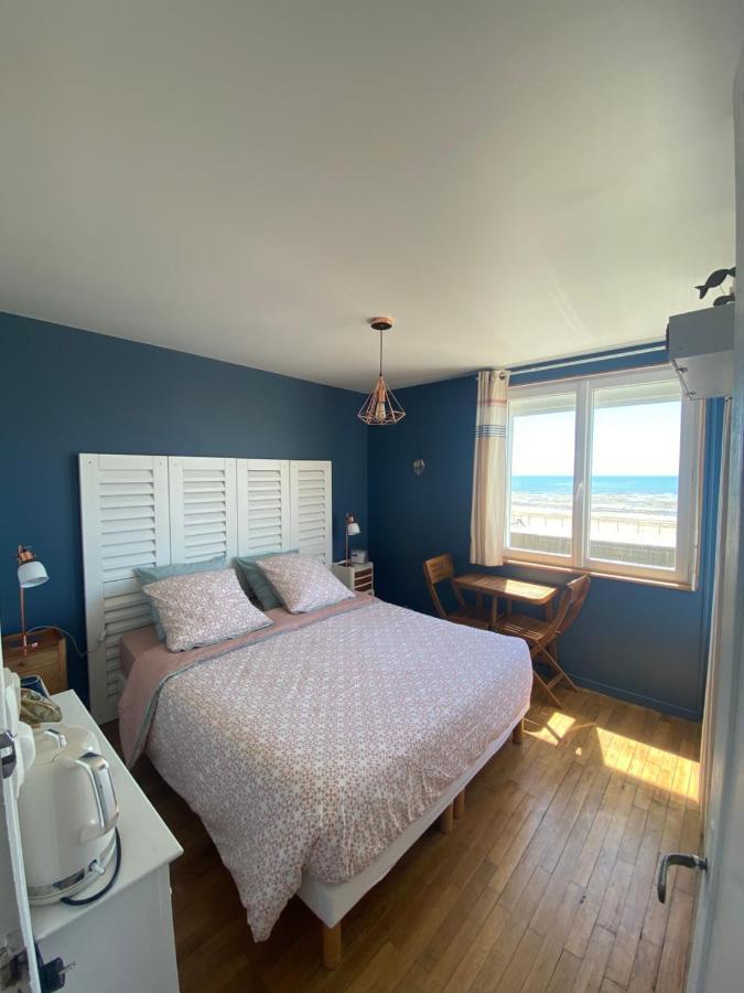Chambre D'Hotes "Lumiere Du Cap" Vue Mer Барневил Картере Екстериор снимка